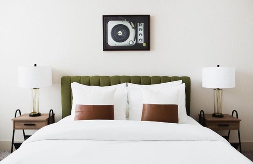 Montgomery Apartment | Discover Dwella at 79 Commerce Street - Family Friendly Stay