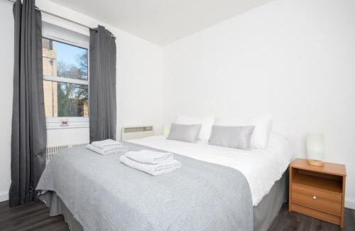 Central Aberdeen Apartment | Unwind at Dwellcome Home Ltd: 4-Star Family Retreat