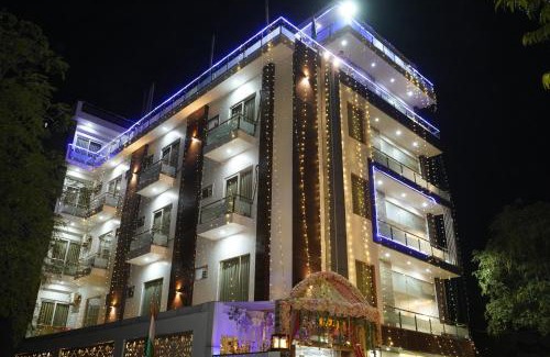 Greater Noida Hotel | Elegant Dwelling Residency: 4-Star Family-Friendly Retreat