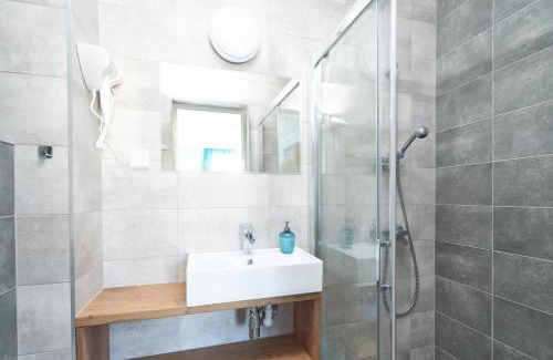 Karwia House | Pet-Friendly Dworek Karwia with Oceanfront Pool & Views
