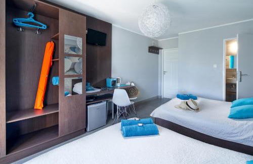 Karwia House | Pet-Friendly Dworek Karwia with Oceanfront Pool & Views