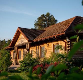 gmina Tuczna Ski Chalet | Dworek Ogrodniki: Year-Round Retreat with Pool & Sauna