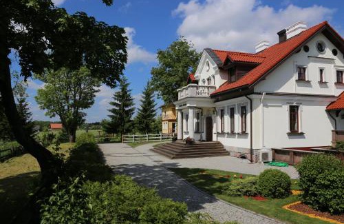 Rajgrod Resort | Oceanfront Retreat at Dworek Opartowo - Rated 9/10