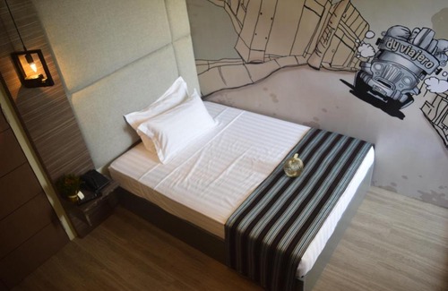 Naga Hotel | Budget-Friendly Stay at Dy Viajero Transient Hotel