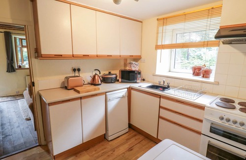 Mawddwy Cottage | Pet-Friendly DYFI COTTAGE in Scenic Dolgellau - 10/10 Rated