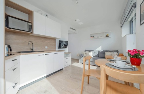 Krzyki Apartment | Dyrekcyjna 1 | Wroclaw | Comfortable Studio | AC | Parking