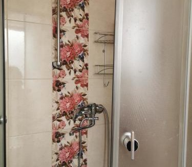 Bauska Apartment | Family-Friendly Dzīvoklis in Vecpilsētā with Kitchen Access