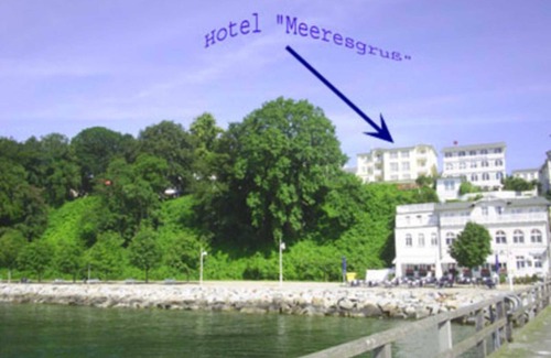 Sassnitz House | Seaside Retreat with Balcony at Hotel Garni Meeresgruß