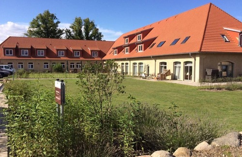 Stolpe Apartment | Cozy DZ on Upper Floors with Child-Friendly Amenities