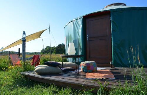 Herby Other | Top-Rated Family Retreat at Dzika Jurta na Łebkach