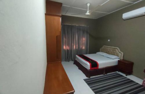 Taman Sri Maulana Villa | Unforgettable Family Retreat at Dzul's Villa - 10/10 Rating