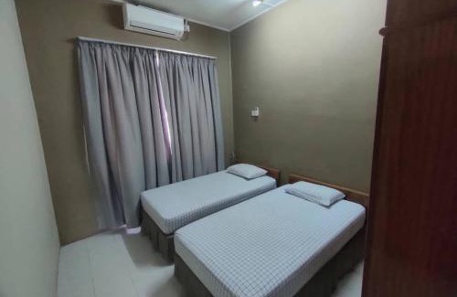 Taman Sri Maulana Villa | Unforgettable Family Retreat at Dzul's Villa - 10/10 Rating