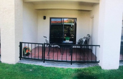 Scottsdale Condo | Inviting Scottsdale Private Room with Pool & Hot Tub