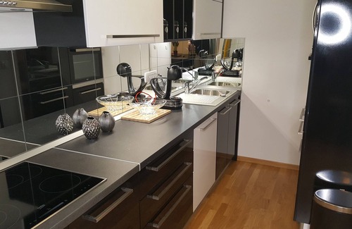 Bezigrad District Apartment | Convenient E&E Apartments with Free Parking & WiFi