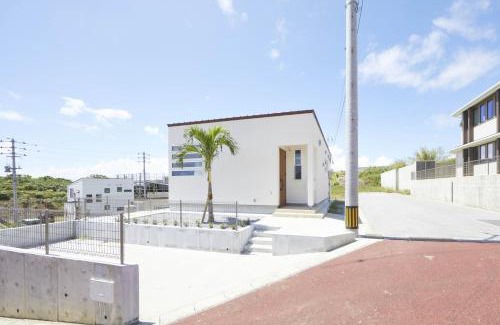 Yabu Villa | Family-Friendly E-horizon Resort コンドミニアム名護B Awaits