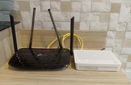 Kempas Apartment | Elevated E Life D Summit Residences: Wifi & Netflix Fun