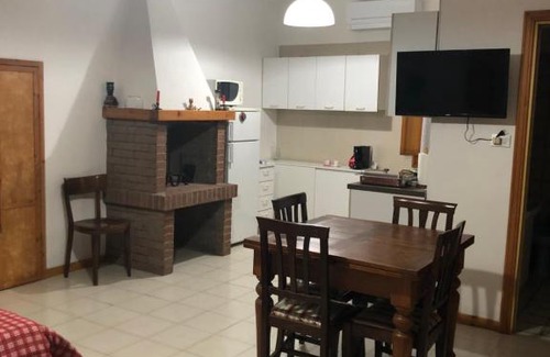 Dozza Apartment | Experience Vic Campeggi: Rated 9/10, Family-Friendly Retreat