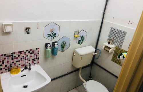 Kuala Rompin Apartment | Family-Friendly E&Y Homestay Rated 9/10 by Guests