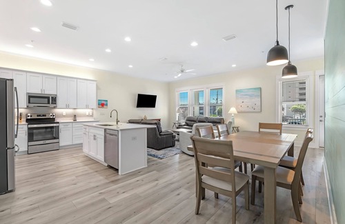 Gulf Shores House | Beachview Bliss: East 11 Cottage G with Heated Pools