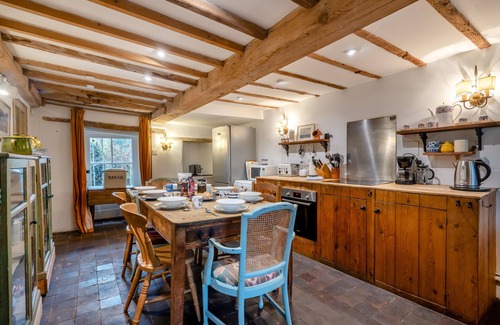 Foxley House | Family-Friendly Eades Mill: Three Bedroom Retreat for 8
