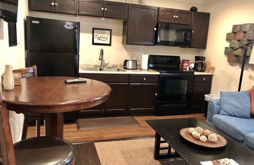 Greater East End Apartment | Convenient EADO (Apt-A) - 2 Miles from Downtown