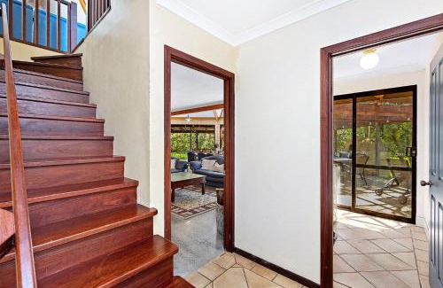 Eagle Bay House | Family-Friendly Eagle Bay Beach Lodge Near Gorgeous Shoreline