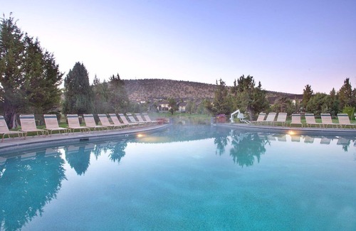 Redmond Condo | Eagle Crest Resort condo, Redmond, OR