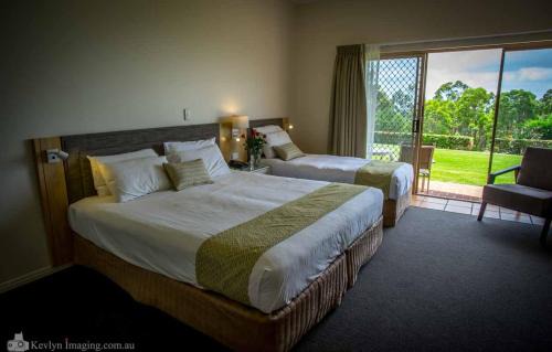 Wongawallan Resort | Explore Eagle Heights Mountain Resort: Family-Friendly Retreat