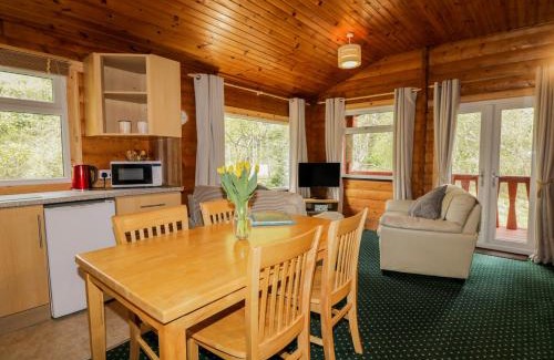 Marybank House | Pet-Friendly Eagle Lodge: A Comfortable Haven Awaits