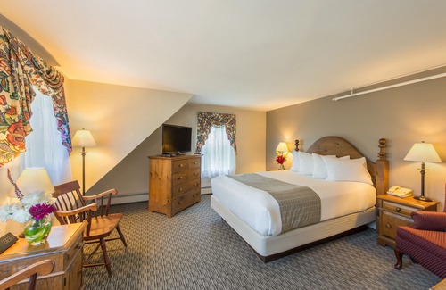Jackson Hotel | Inviting Eagle Mountain House & Golf Club with Pool Access