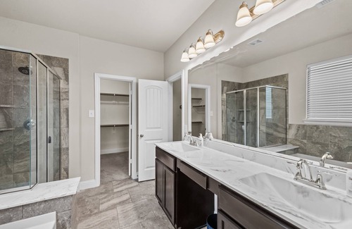 Pelican Bay Villa | Family-Friendly Eagle Mountain Villa & Spa in Azle