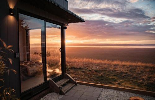 Lake George Apartment | Cozy Getaway at Eagle Peak Tiny Abode - Mystic Ridge Estate