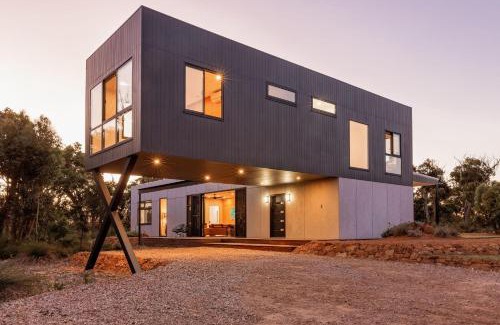 Eagle Bay House | Relaxing Eagle Rise Plus Studio with Pool & Family Amenities