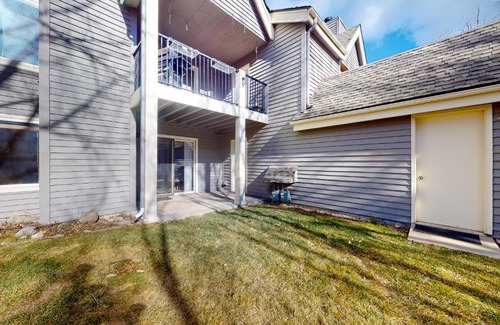 Edwards Apartment | Family-Friendly Eagle River Escape: Nature Awaits You!
