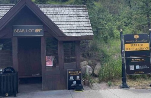 Avon Apartment | Relax at Eagle River Retreat: Pet-Friendly Family Escape