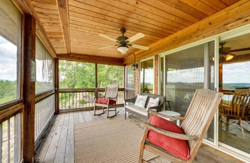 Eagle Rock House | Idyllic Eagle Rock Retreat Near Table Rock Lake - 9.8 Rated