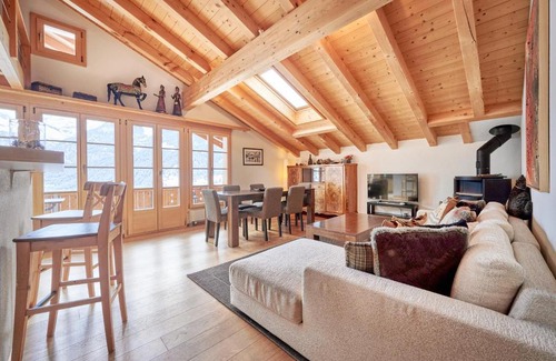 Grindelwald Apartment | Experience Eagle's Nest: Kid-Friendly Retreat with Kitchen