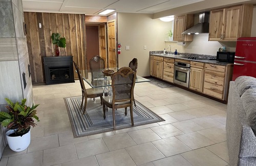 Cardiff Apartment | Experience Eagle's Nest: Unique Stay in Conowingo, MD