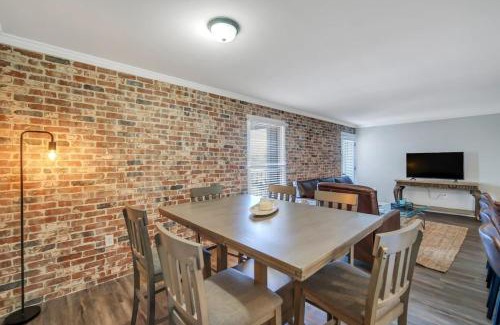 Statesboro Apartment | Top-Rated Eagle's Nest Loft - Downtown & Pet Friendly