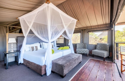 Okaukuejo Cabin | Relaxing Eagle Tented Lodge & Spa Near Etosha National Park