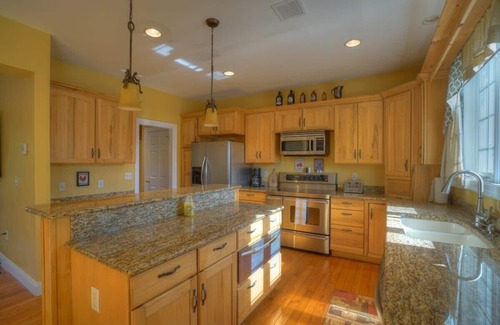 West Mystic House | Unforgettable Eagles Nest at Mystic Manor with Ocean Views