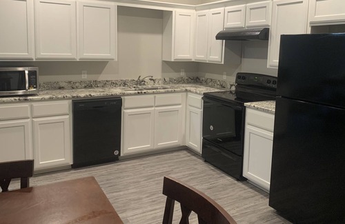 Clarksville Apartment | Family-Friendly Eagles Nest B - Guest Rated 9.6/10!