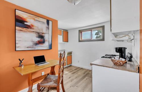 Escanaba Hotel | Family-Friendly Eagles Nest Motel Unit 6 Awaits You