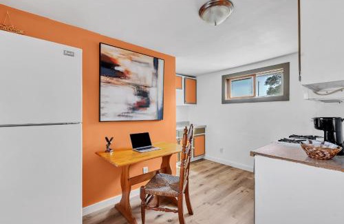 Escanaba Hotel | Family-Friendly Eagles Nest Motel Unit 6 Awaits You