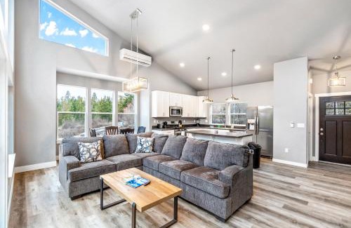 Sandpoint House | Escape to Eagles Nest: Ocean View with Private Beach Access