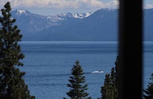 Tahoe Vista Ski Chalet | Unforgettable Eagles Tahoe Chalet with Hot Tub & Lake Views