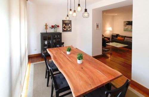 Zarautz Apartment | Enjoy Earra - Central Location, Steps from the Beach