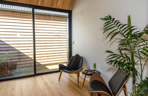 Waitakaruru Cabin | Relaxation Retreat at Earth Energies Sanctuary with Spa & Pool