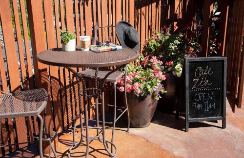 Friday Harbor Hotel | Relax at Earthbox Inn & Spa: Oceanfront Retreat Awaits
