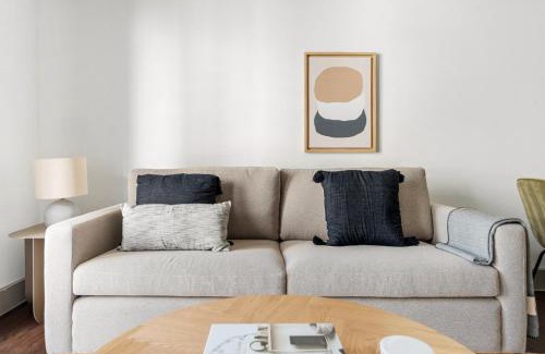 Govalle Apartment | East Austin Retreat: Pool, Gym & Pet-Friendly Stay